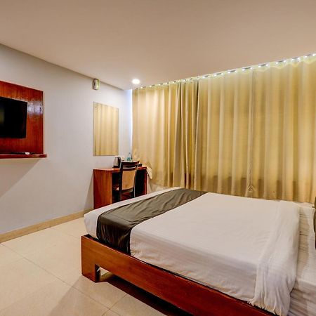 Hotel O V3R Residency Бангалор Экстерьер фото